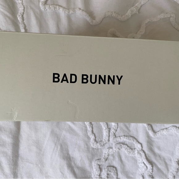 Adidas Bad Bunny Last Forum - Picture 10 of 10